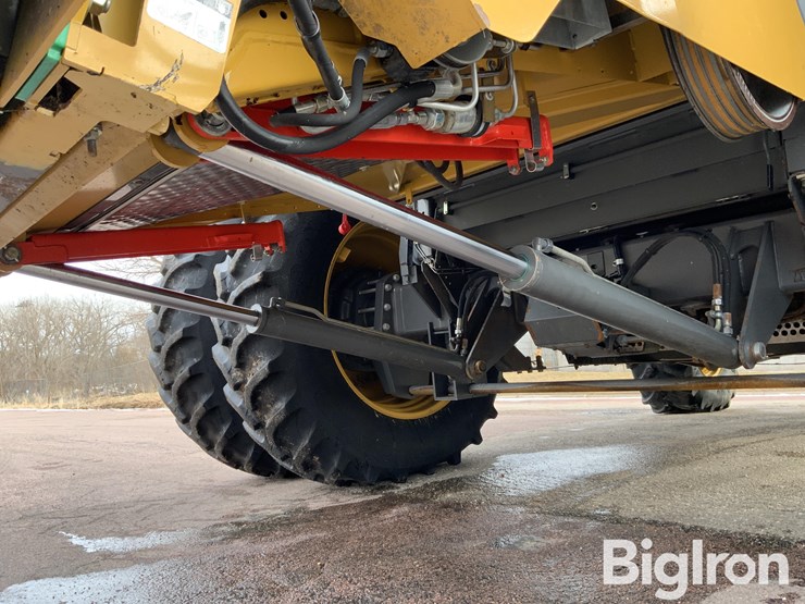 2014-caterpillar-c13-image-13