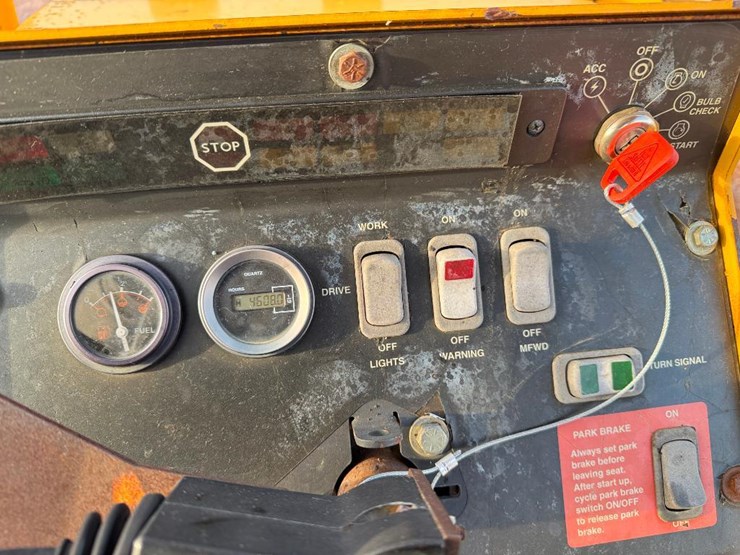 deere-210le-image-37