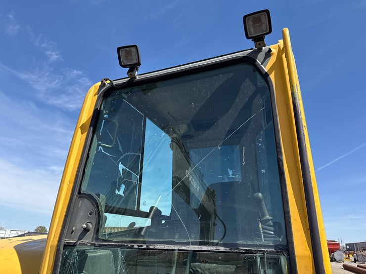 volvo-ecr88-image-14