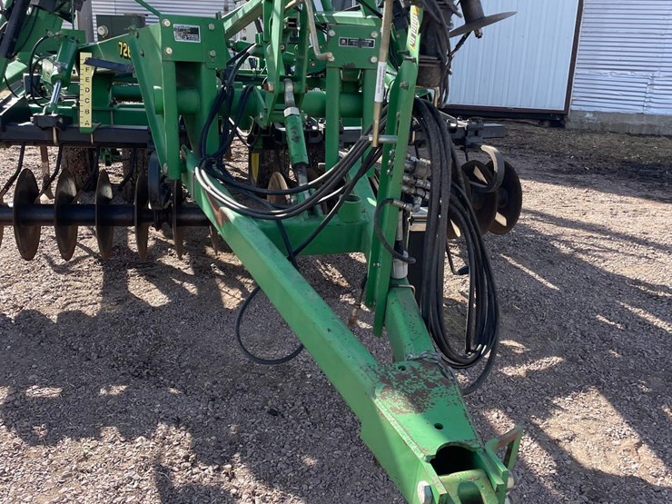 john-deere-726-image-6