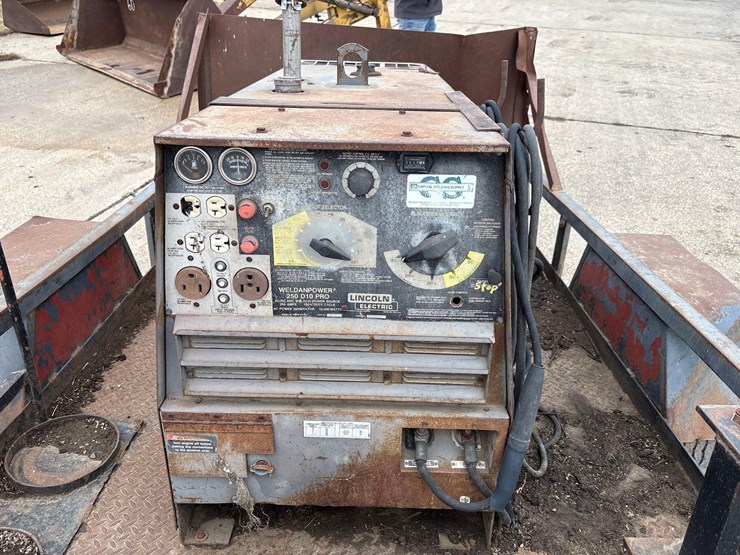 66”-x-99”-trailer-with-lincoln-arc-welder-&-generator-image-6