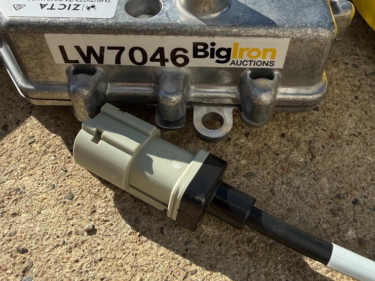 john-deere-6000-image-17