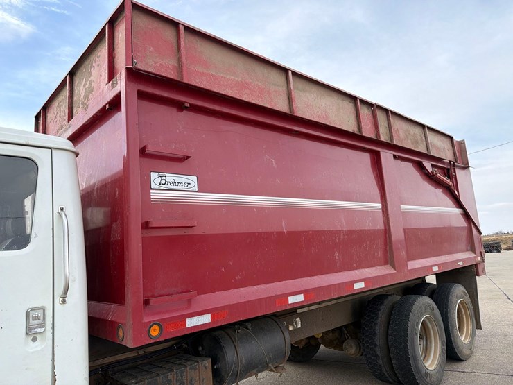 1980-international-s1900-image-13