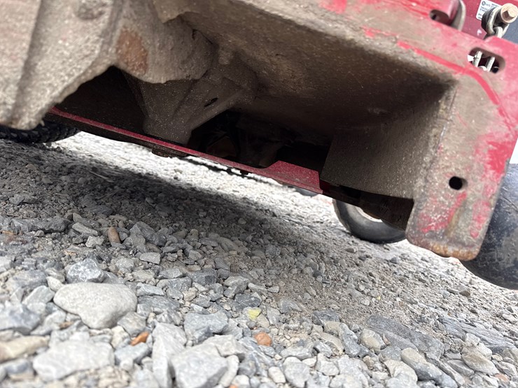 #15-•-ex-mark-e-series-radius-zero-turn-mower-403184477-inv#33267-image-14