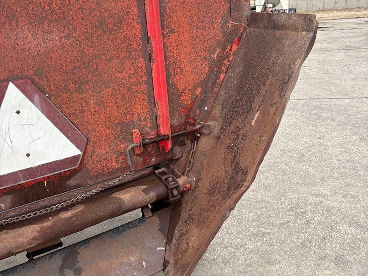 roorda-rear-unload-12ft-silage-wagon-image-25