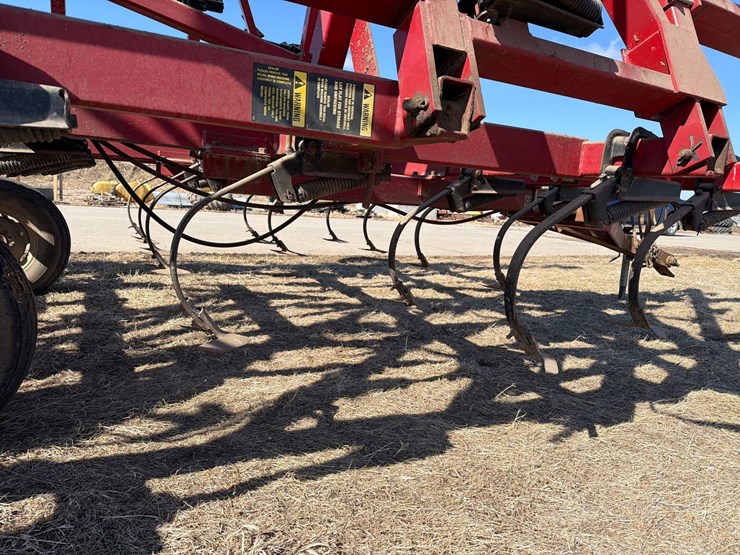 case-ih-4800-image-23