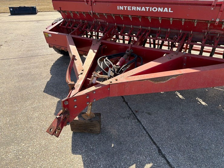 international-510-image-10