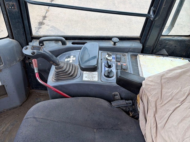 2007-komatsu-wa250-5l-image-48