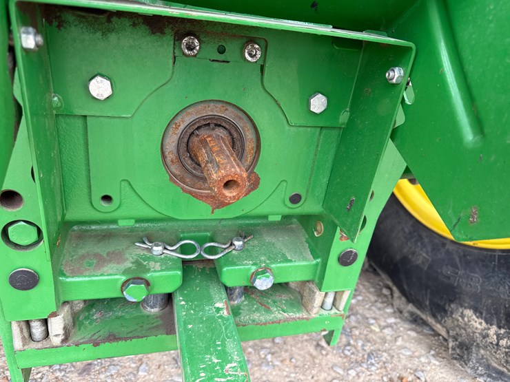 2023-john-deere-6120m-image-8