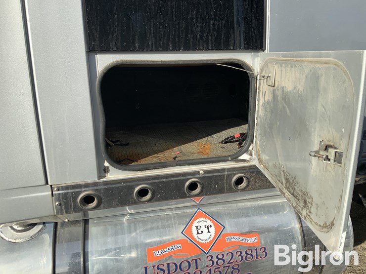 2007-western-star-4900ex-image-17