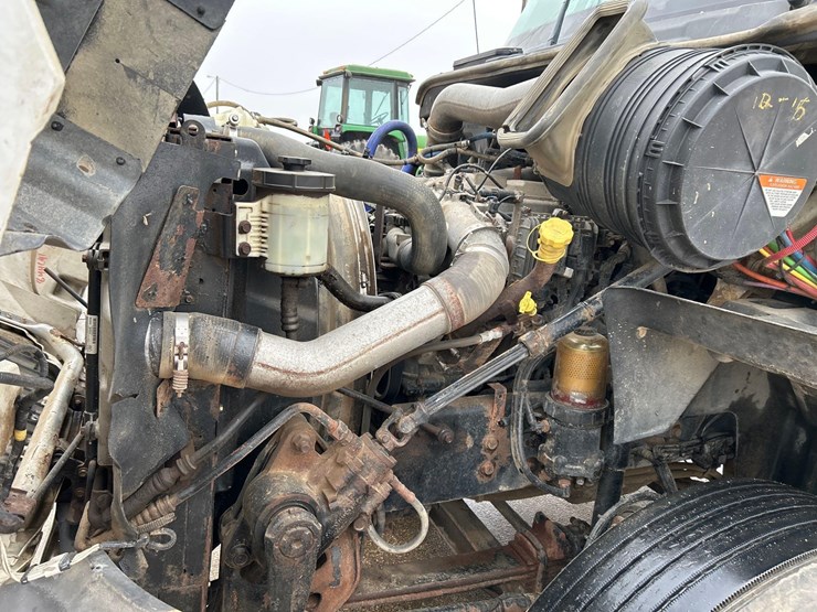 2011-international-prostar-image-52