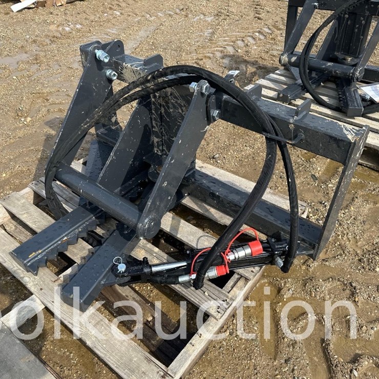 SKIDSTEER TREE PULLER