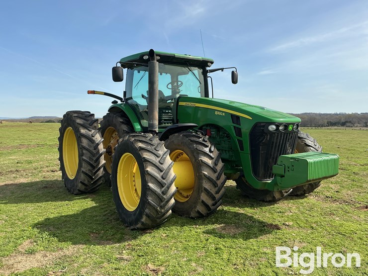 2010-john-deere-8320r-image-3