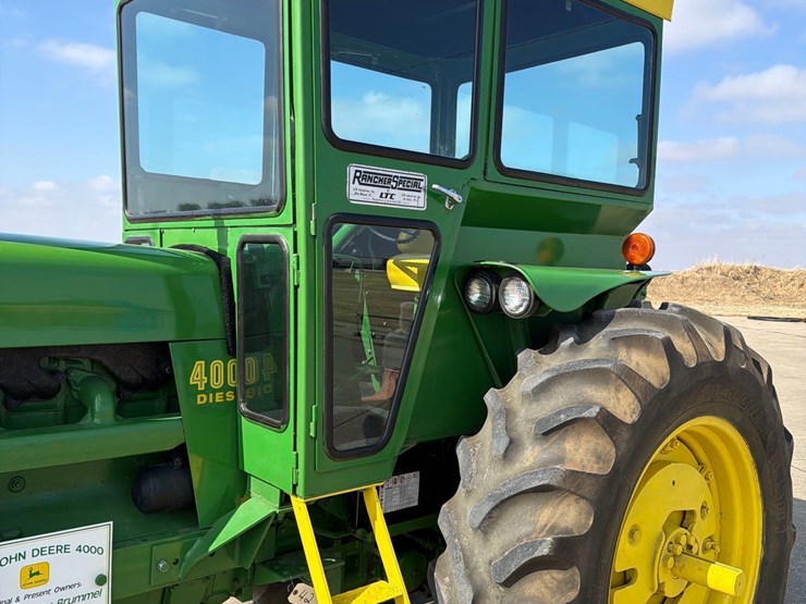 1969-john-deere-4000-image-6