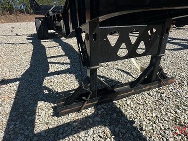 2023-manac-log-trailer-image-5