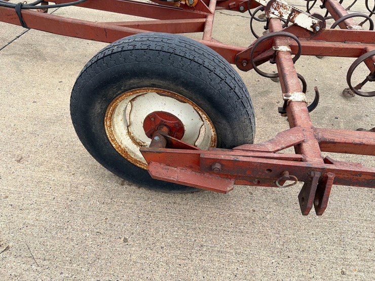 noble-9-1/2ft-field-cultivator-image-7