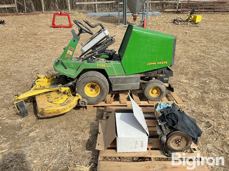 john-deere-735-image-8