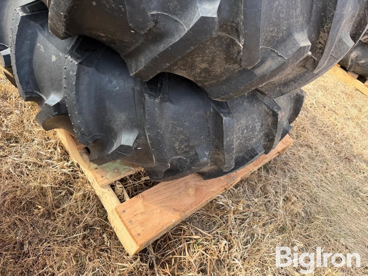 14.9-24-pivot-tires-&-rims-image-11