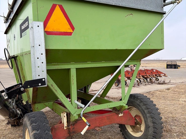 2000-parker-2000-image-8