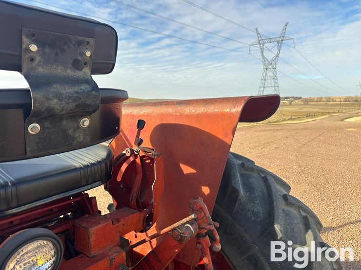 1966-international-706-image-19