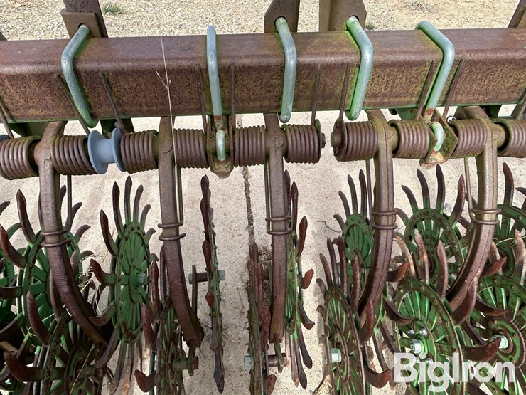 john-deere-400-image-11