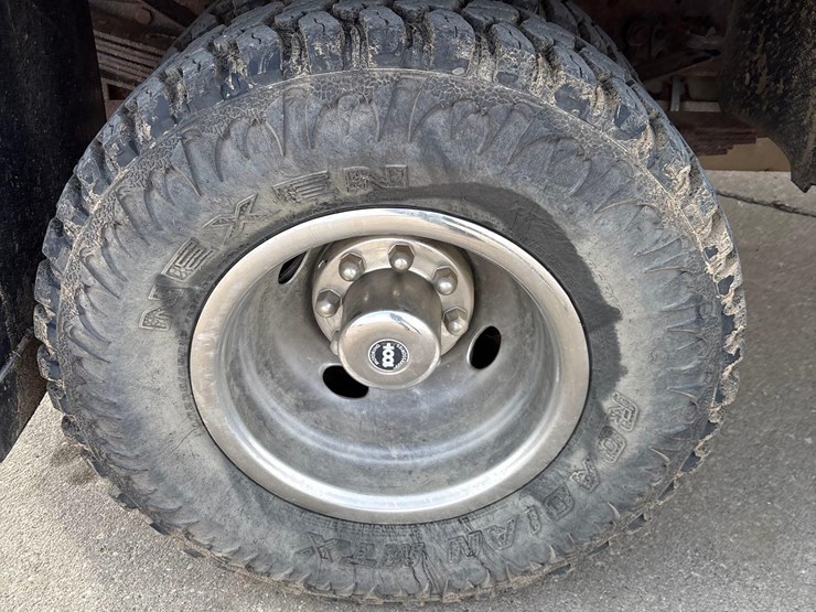 1993-ford-f350-image-22