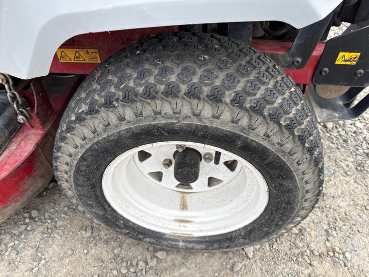 #15-•-ex-mark-e-series-radius-zero-turn-mower-403184477-inv#33267-image-9