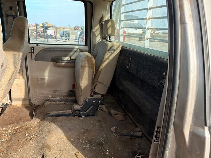 2004-ford-f250-image-24