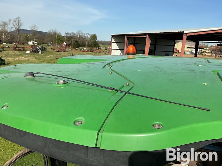 2013-john-deere-s670-image-10