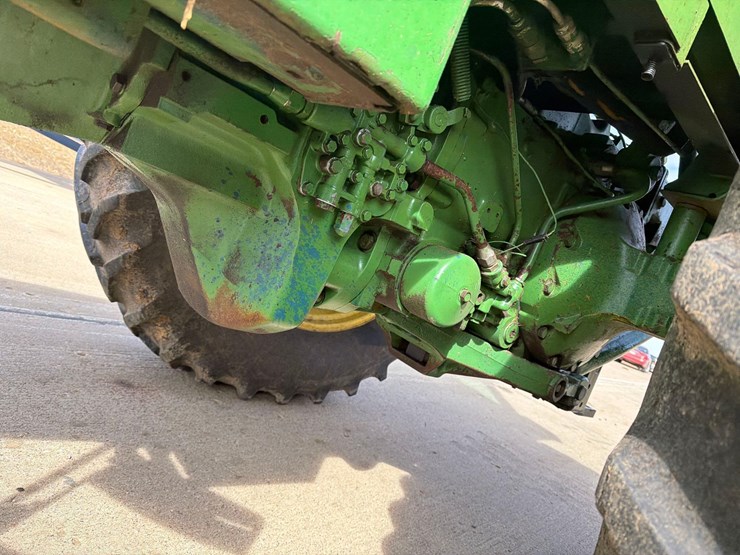 john-deere-4430-image-31