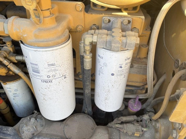 2006-caterpillar-143h-motor-grader-image-55