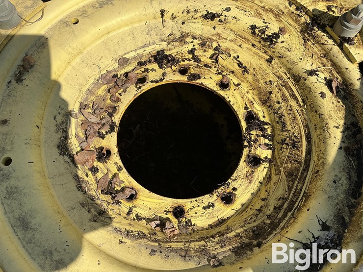 john-deere-420-image-11