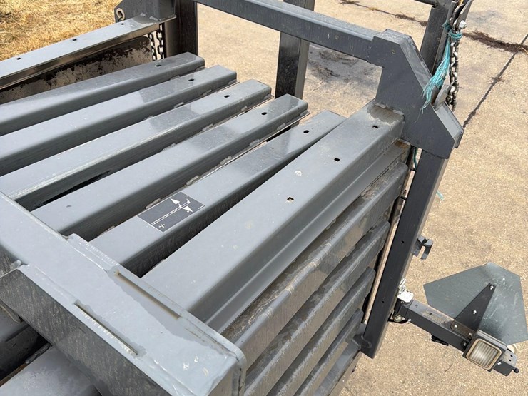 massey-ferguson-2290-image-29