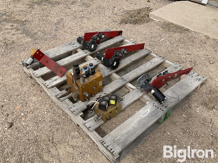 case-ih-1230-image-3