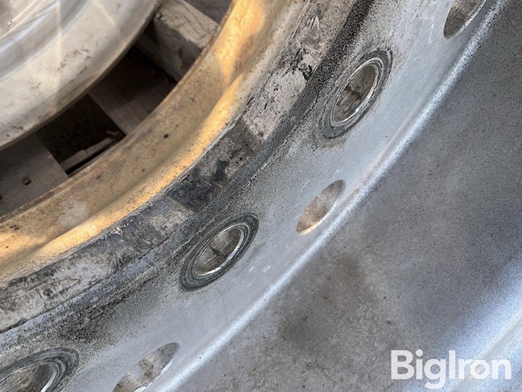 john-deere-7-image-11