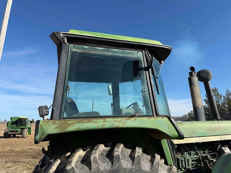 john-deere-4430-image-25