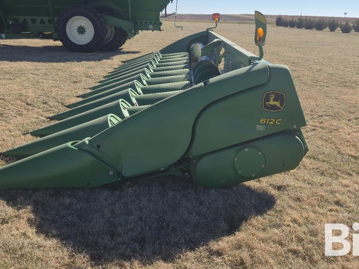 2016-john-deere-612c-image-8
