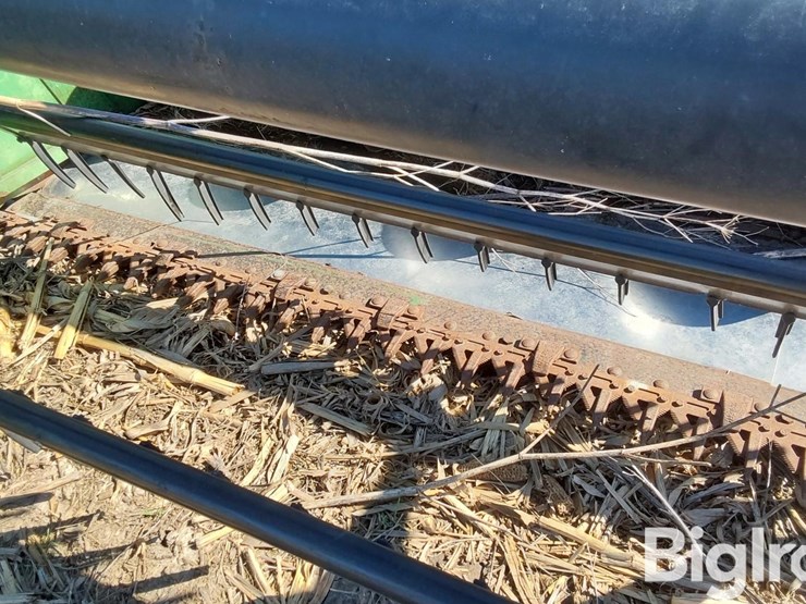 1982-john-deere-220-image-18