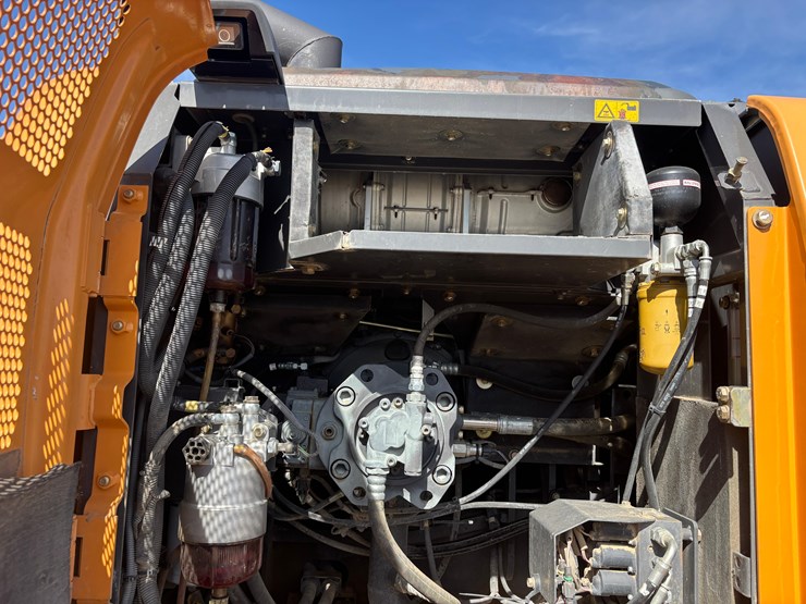 2013-case-cx210c-image-7