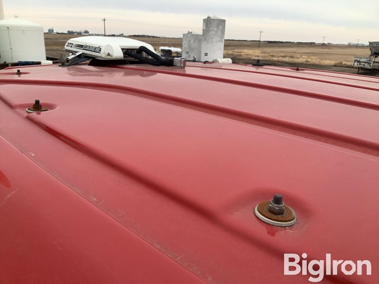 2013-case-ih-4430-self-propelled-sprayer-image-11