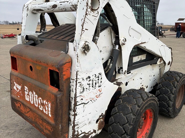 bobcat-s300-image-19