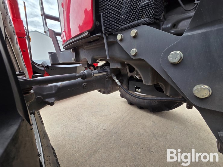 2022-massey-ferguson-6713-image-18