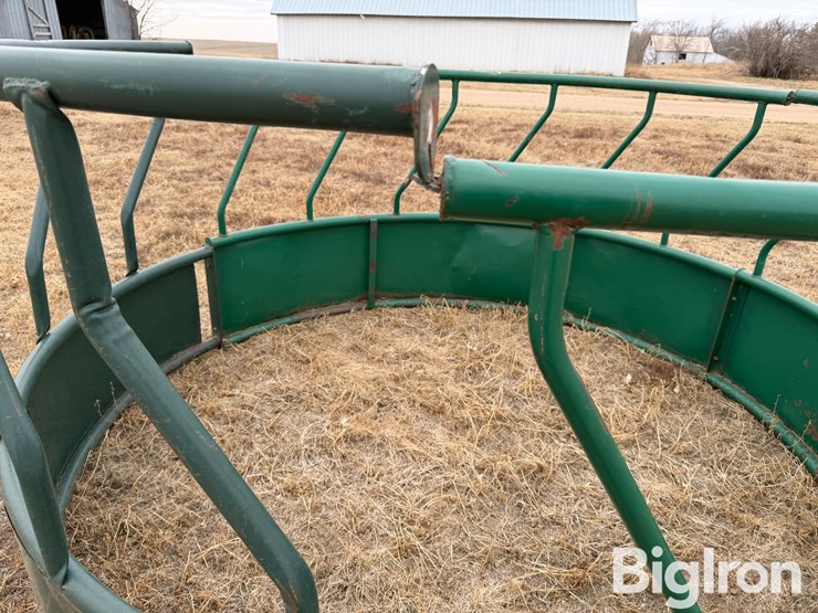 round-bale-feeder-image-15