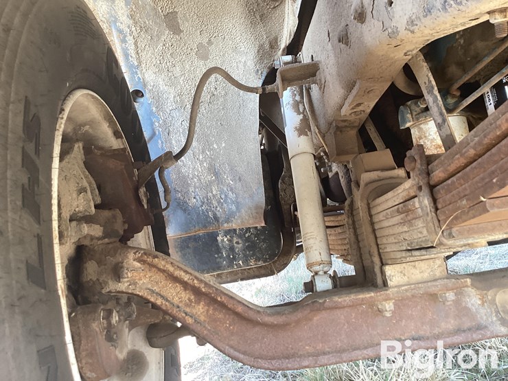 1984-gmc-6000-image-14