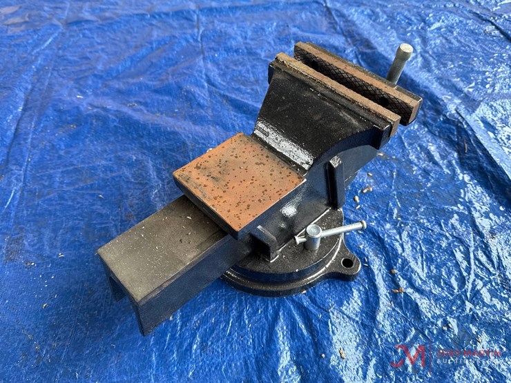 bessey-table-vice-image-2