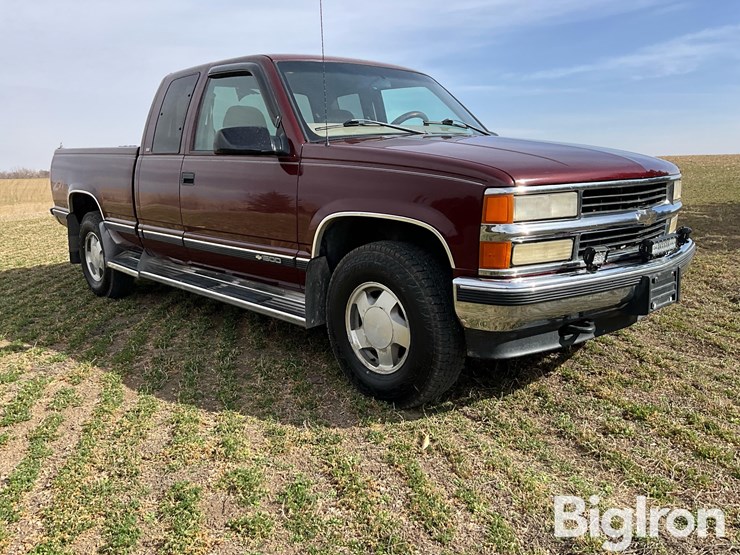 1998-chevrolet-silverado-1500-image-3