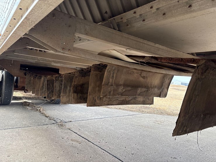 2014-wilson-grain-trailer-image-54