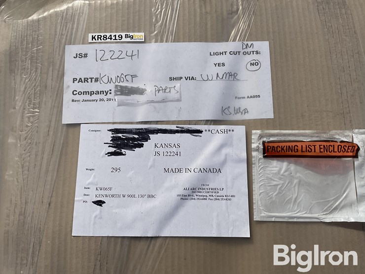 kenworth-w900l-image-9