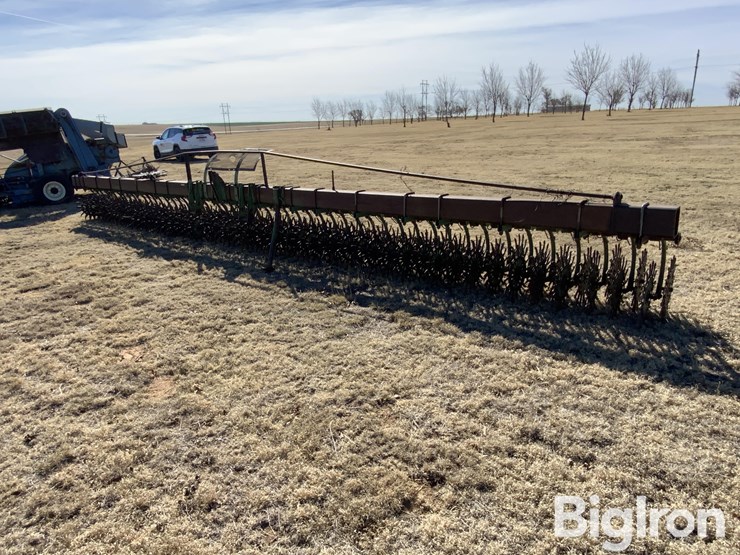 john-deere-30-image-1