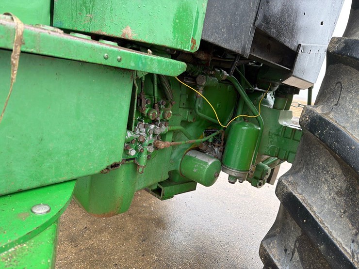 john-deere-4650-image-21